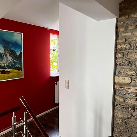 Idyllisches Kleines Haus Ferienwohnung In Direkt An Der Saale *