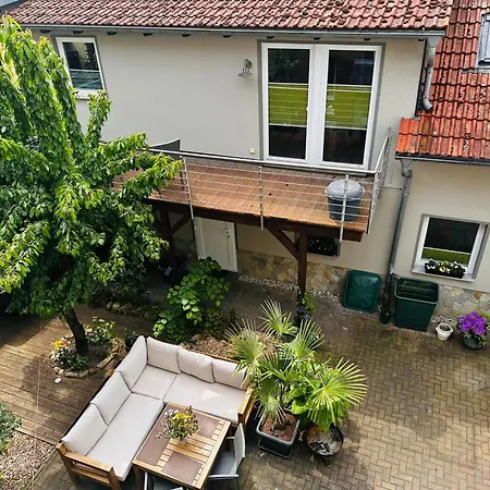 Holiday home Idyllisches Kleines Haus Ferienwohnung In Direkt An Der Saale *